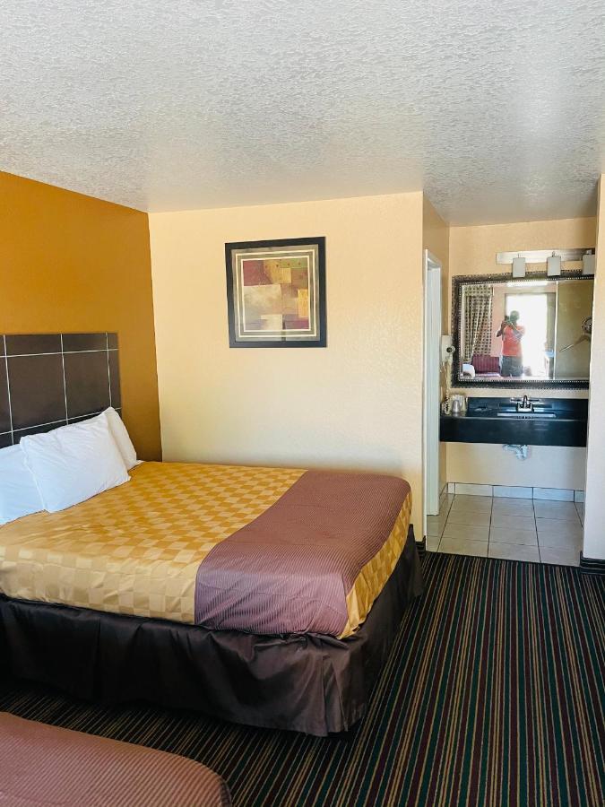Sona Motel